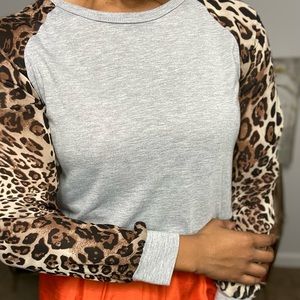 Leopard Print Sleeve Shirt
